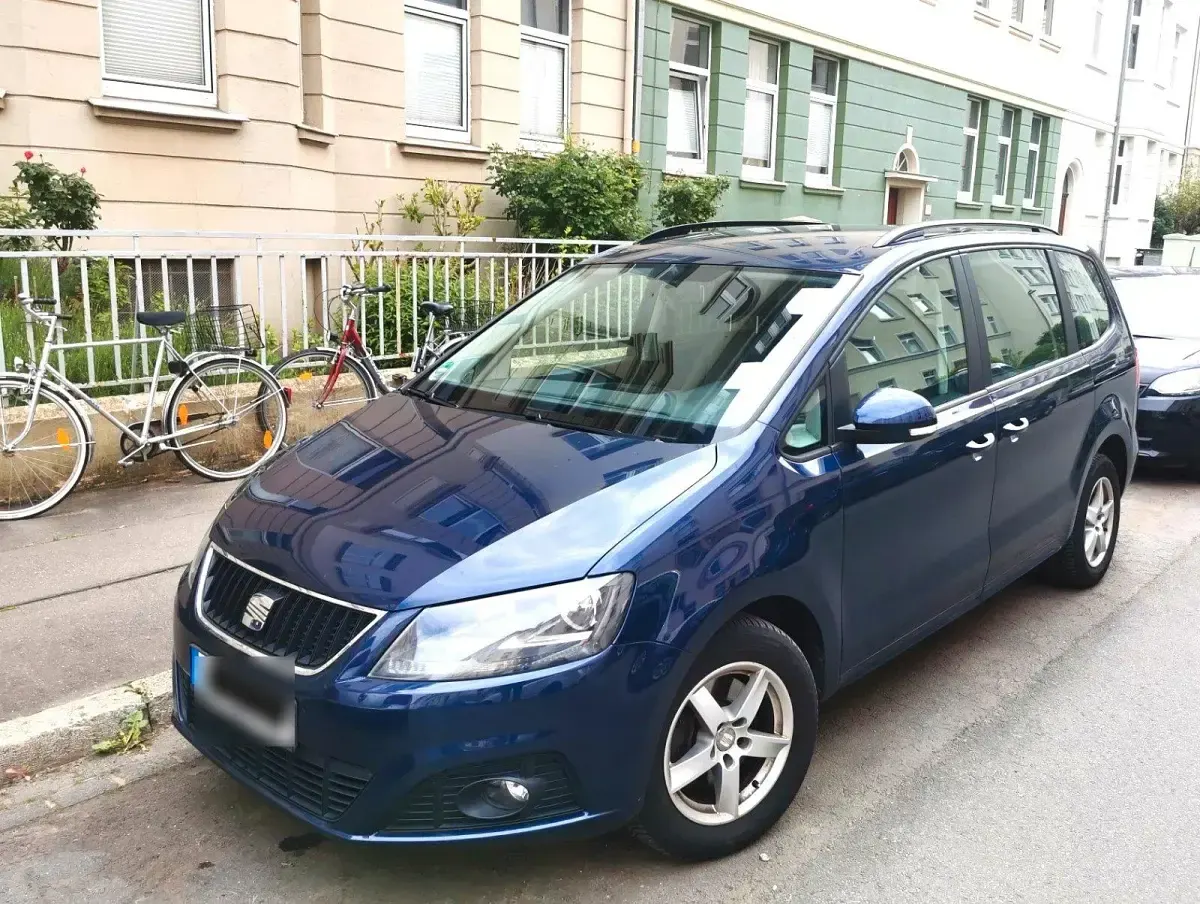 Gebraucht Seat Alhambra 140 PS (102 kW) 2011 Blau Van / Kleinbus