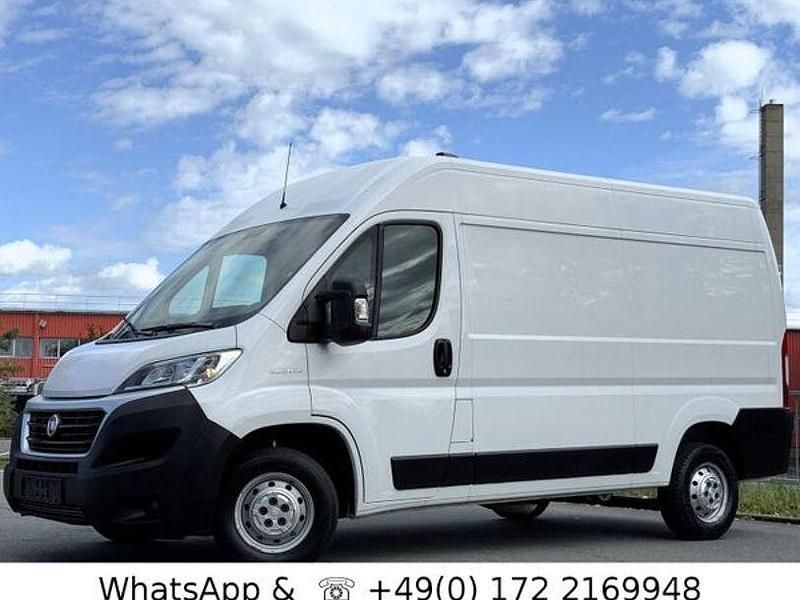 Weiss Gebraucht 2019 Fiat Ducato Van | 15.600 € - Bild 1/4