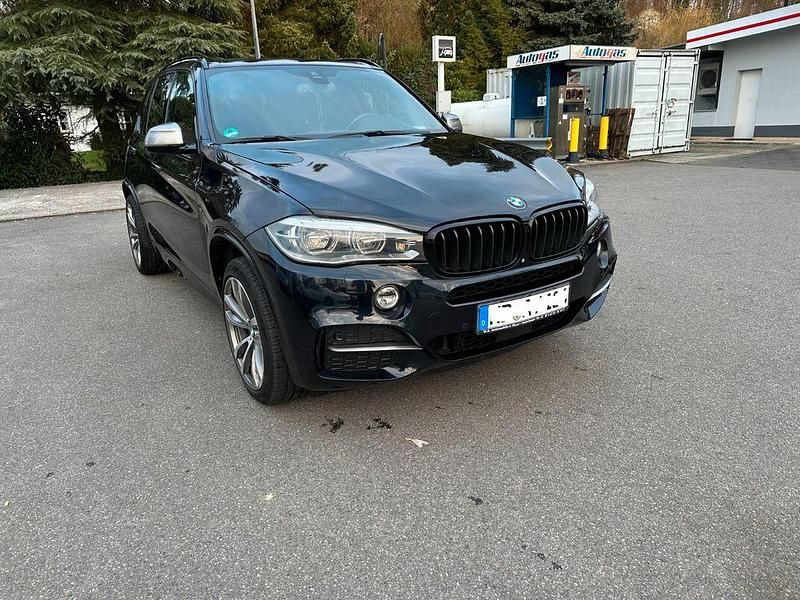 Gebraucht BMW X5 M50 Performance 381 PS (280 kW) 2014 Schwarz SUV