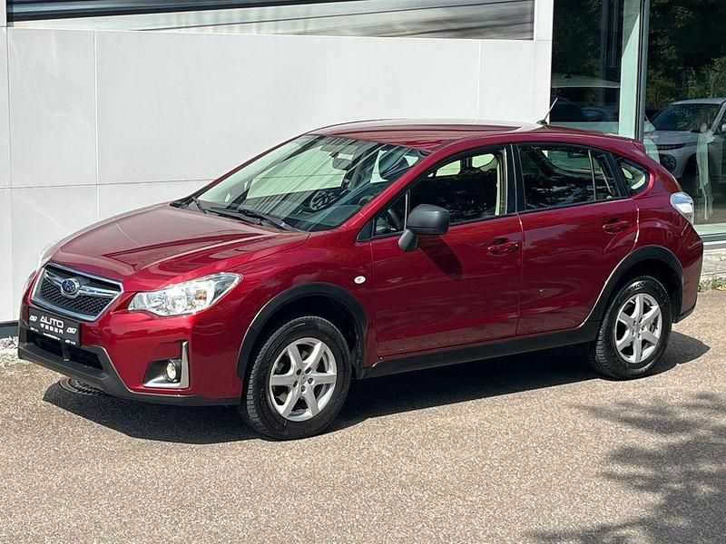 Rot Gebraucht 2017 Subaru XV SUV | 16.500 € (Teuer) - Bild 1/4