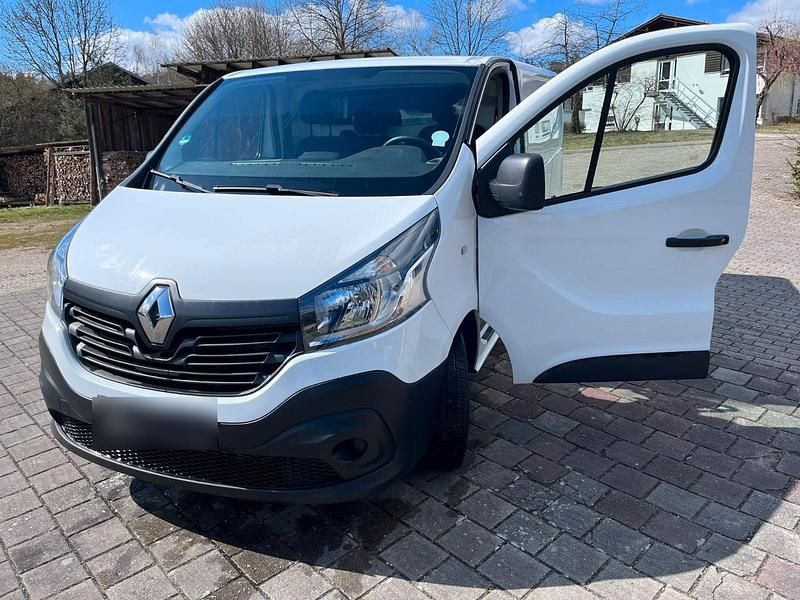 Gebraucht Renault Trafic Komfort 95 PS (69 kW) 2018 Weiß Van / Kleinbus