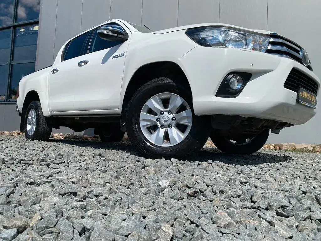 Gebraucht Toyota HiLux Comfort 150 PS (110 kW) 2016 Weiß Pickup