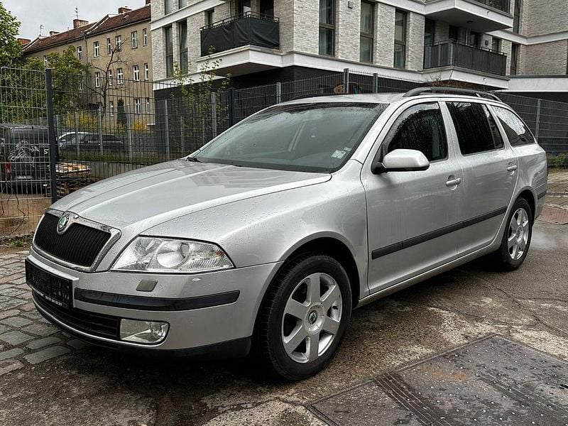 Gebraucht Skoda Octavia Elegance 140 PS (102 kW) 2005 Silber Kombi