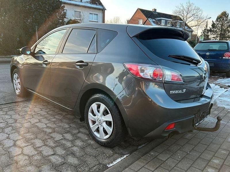 Gebraucht Mazda 3 Prime-Line 105 PS (77 kW) 2010 Grau Limousine