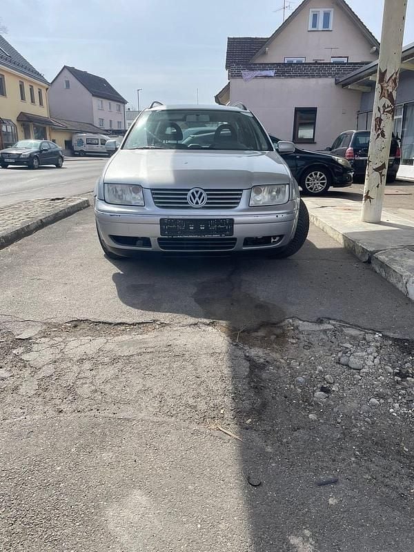 Gebraucht VW Bora 115 PS (84 kW) 2002 Silber Kombi