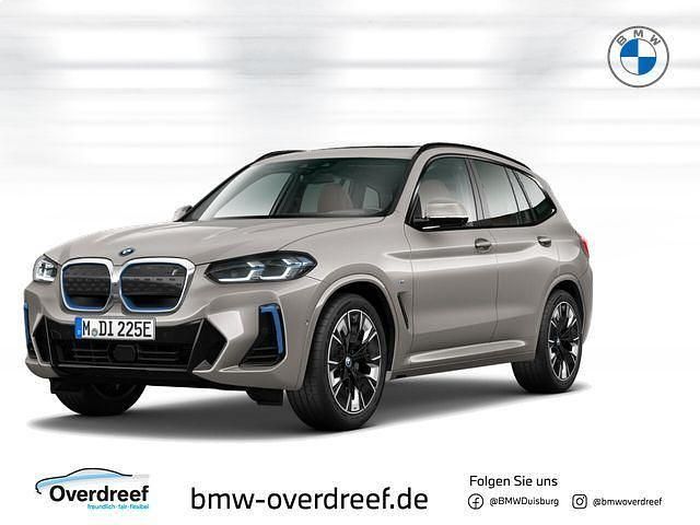 Gebraucht BMW iX3 Impressive 210 kW (286 PS) 2022 Silber SUV