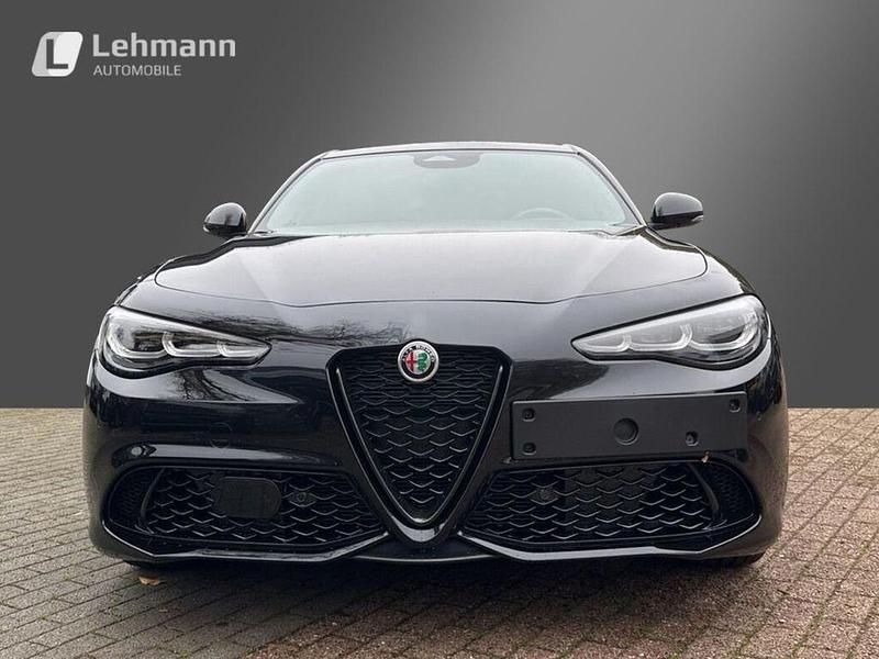 Neu Alfa Romeo Giulia Veloce 280 PS (205 kW) 2026 Nero vulcano Limousine