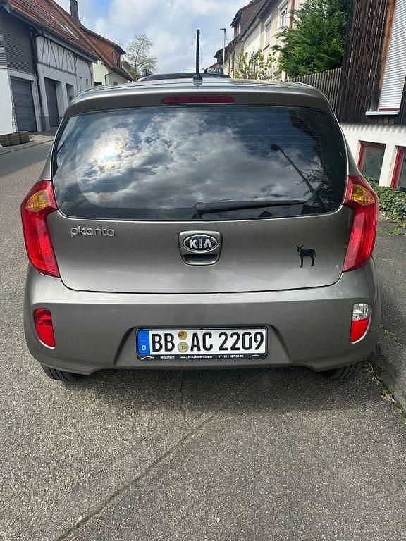 Używany Kia Picanto Attract 69 KM (50 kW) 2012 Beżowy Hatchback