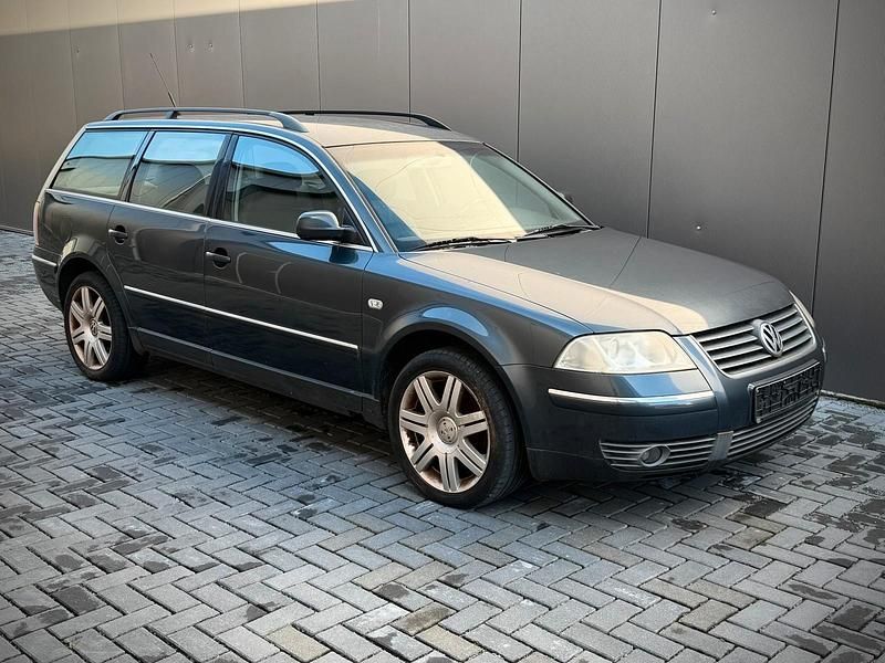 Gebraucht VW Passat Highline 131 PS (96 kW) 2001 Grau Kombi