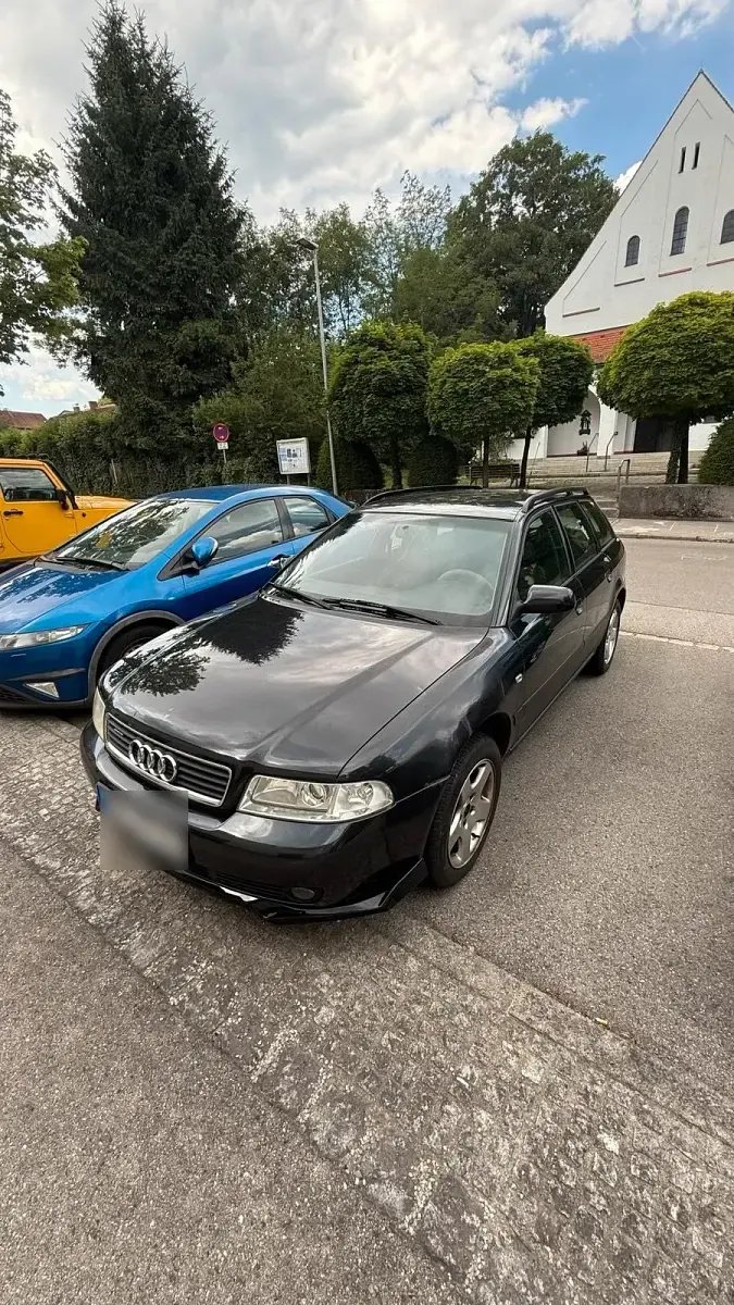Gebraucht Audi A4 150 PS (110 kW) 2002 Blau Kombi