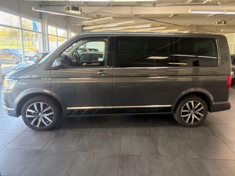 Gebraucht VW Multivan 204 PS (150 kW) 2018 Indiumgrau Van / Kleinbus