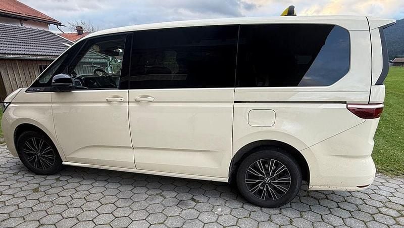 Andere farben Gebraucht 2024 VW Multivan Life Van | 43.000 € (Superpreis) - Bild 1/4