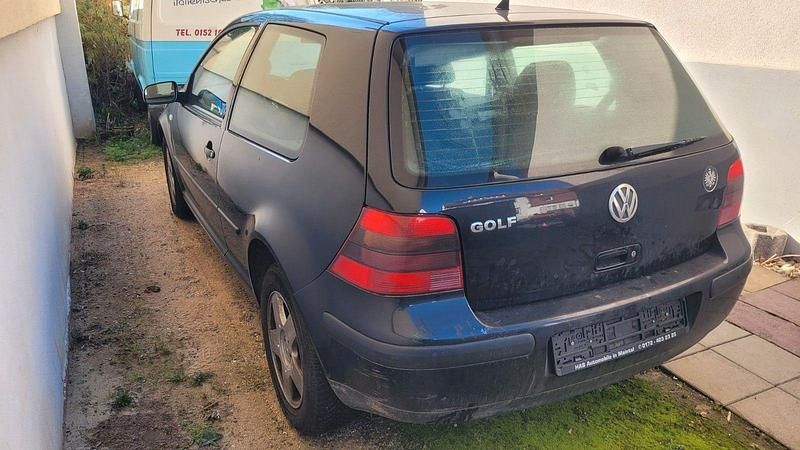 Gebraucht VW Golf IV 75 PS (55 kW) 2002 Schwarz Limousine