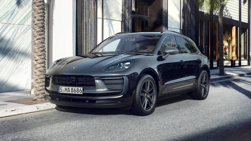 Schwarz Gebraucht 2024 Porsche Macan SUV | 82.900 € (Etwas zu teuer) - Bild 1/4