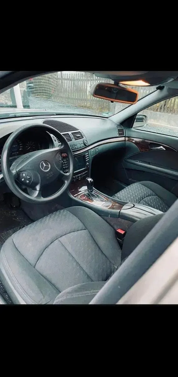 Gebraucht Mercedes E240 177 PS (130 kW) 2004 Grau Kombi