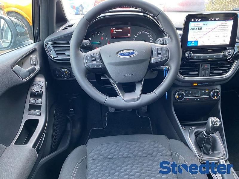 Gebraucht Ford Fiesta Titanium 125 PS (91 kW) 2023 Schwarz Limousine