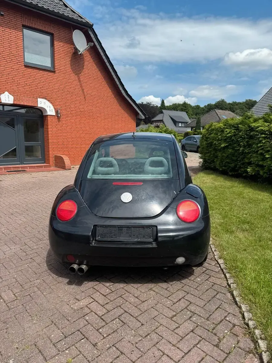 Gebraucht VW New Beetle 115 PS (84 kW) 1999 Schwarz Kleinwagen