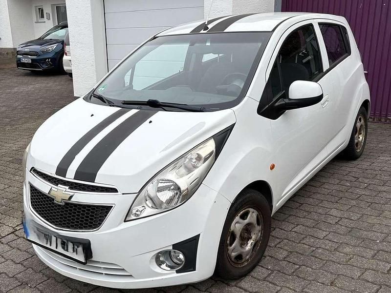 Gebraucht Chevrolet Spark LS 68 PS (50 kW) 2011 Weiß Kleinwagen
