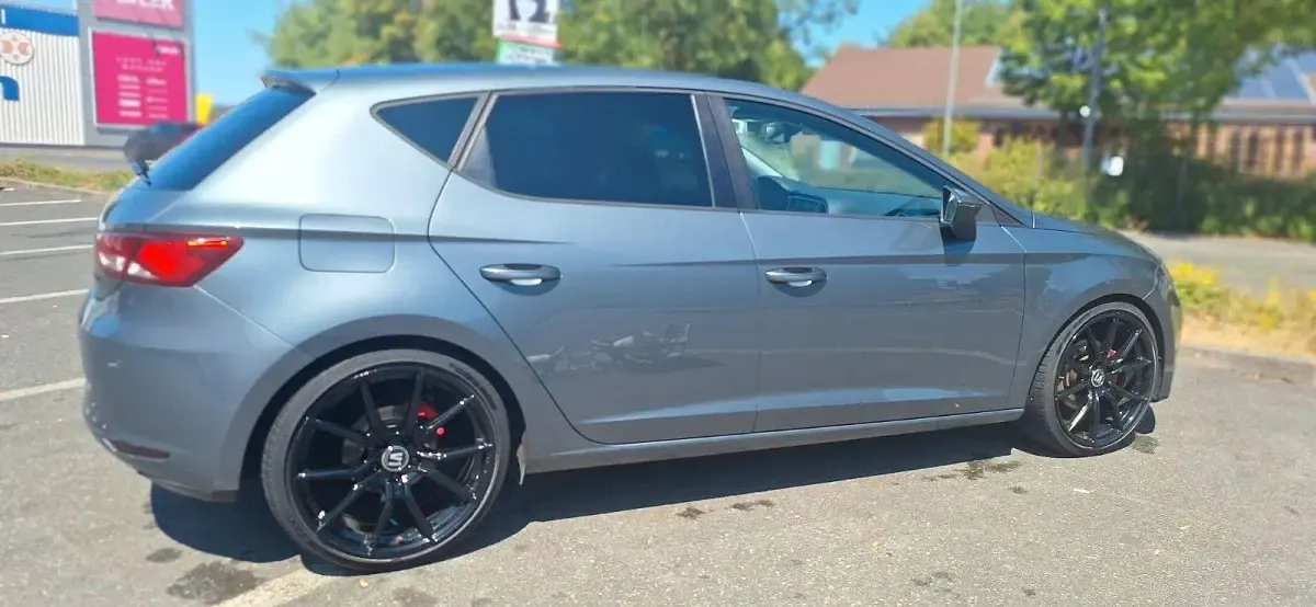 Gebraucht Seat Leon Style 125 PS (91 kW) 2015 Grau Limousine
