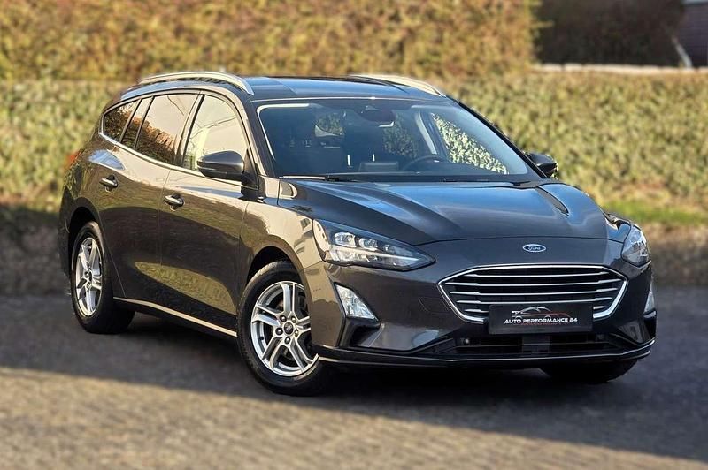 Grau Gebraucht 2021 Ford Focus S Kombi | 11.333 € (Fairer Preis) - Bild 1/4