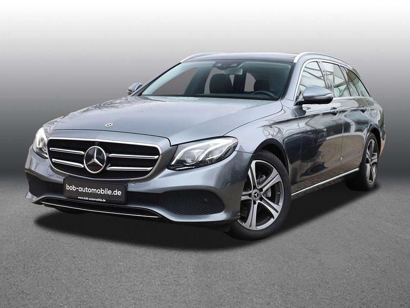 Gebraucht Mercedes E200 Avantgarde 197 PS (144 kW) 2019 Selenitgrau metallic (grau) Kombi