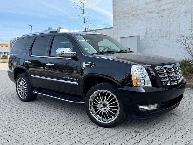 Gebraucht Cadillac Escalade 409 PS (300 kW) 2008 Schwarz SUV