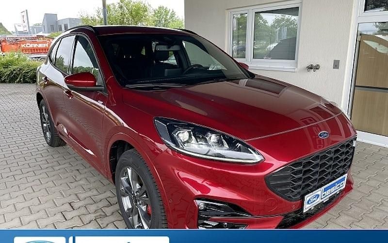 Lucidrot metallic Gebraucht 2024 Ford Kuga ST-Line X SUV | 40.990 € (Teuer) - Bild 1/4
