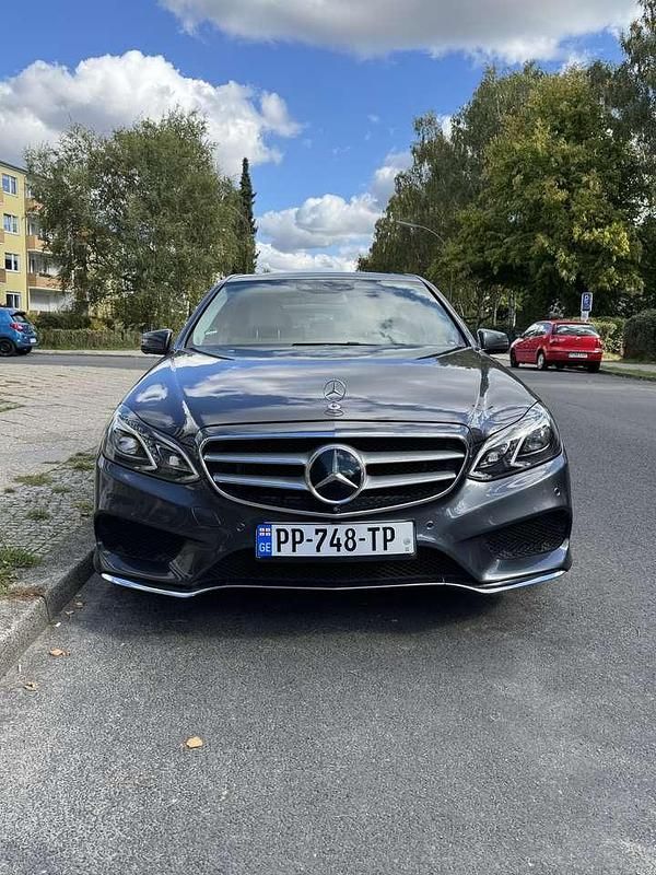 Gebraucht Mercedes E350 306 PS (225 kW) 2014 Limousine