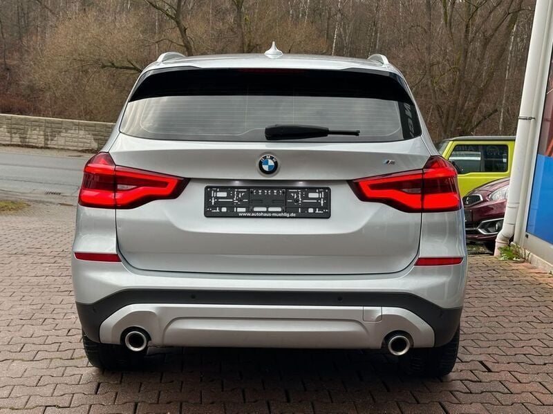 Gebraucht BMW X3 Advantage 190 PS (139 kW) 2021 Glaciersilber metallic SUV