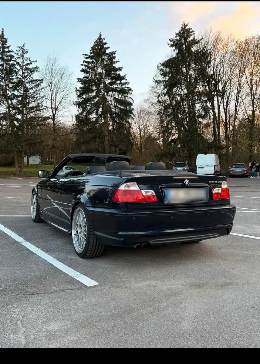 Gebraucht BMW 325 Cabriolet M Sport 192 PS (141 kW) 2002 Blau Cabrio