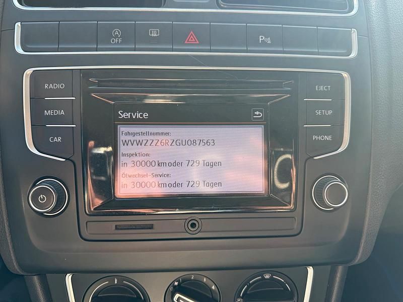 Gebraucht VW Polo 90 PS (66 kW) 2017 Silber Limousine