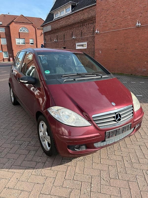Gebraucht Mercedes A150 95 PS (69 kW) 2006 Rot Kleinwagen