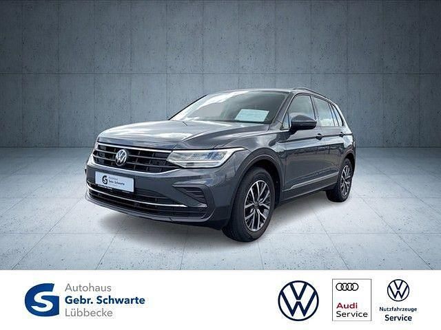 Grau Gebraucht 2022 VW Tiguan Life SUV | 28.990 € (Guter Preis) - Bild 1/4