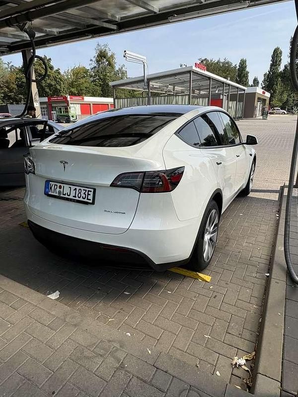 Gebraucht Tesla Model Y 378 kW (514 PS) 2022 SUV