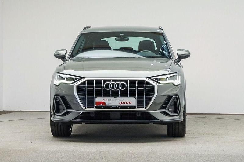 Gebraucht Audi Q3 S-Line 150 PS (110 kW) 2020 Z7 chronosgrau metallic (metallic) SUV