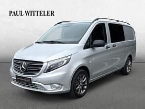 Brillantsilber Gebraucht 2021 Mercedes Vito Van / Kleinbus | 45.065 € (Teuer) - Bild 1/4