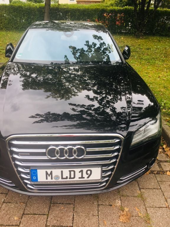 Schwarz Gebraucht 2011 Audi A8L Sport Limousine | 16.990 € (Guter Preis) - Bild 1/4