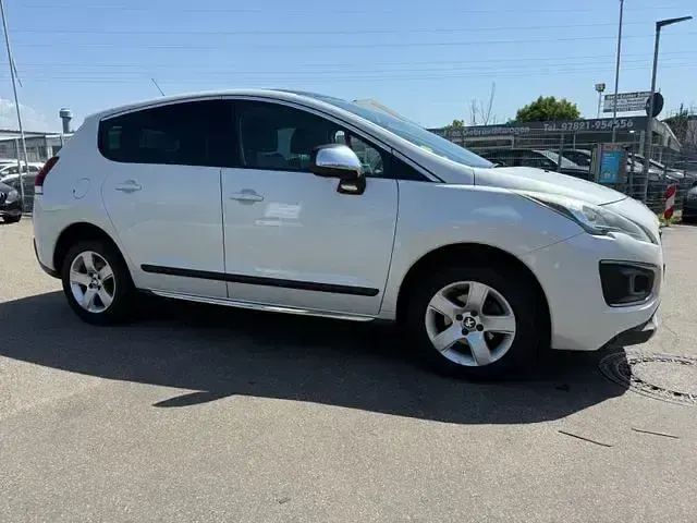 Gebraucht Peugeot 3008 Allure 120 PS (88 kW) 2015 Blanc nacre Kombi