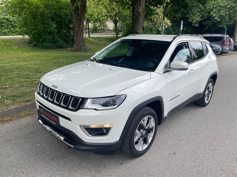 Weiß Gebraucht 2018 Jeep Compass Limited SUV | 15.900 € (Guter Preis) - Bild 1/4