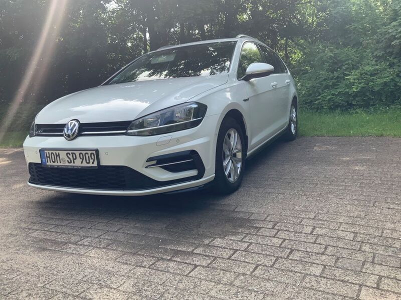 Weiß Gebraucht 2018 VW Golf VII R-line Kombi | 13.800 € (Guter Preis) - Bild 1/4