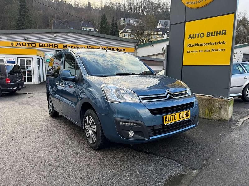 Blau Gebraucht 2016 Citroën Berlingo SELECTION Van / Kleinbus | 11.400 € (Fairer Preis) - Bild 1/4