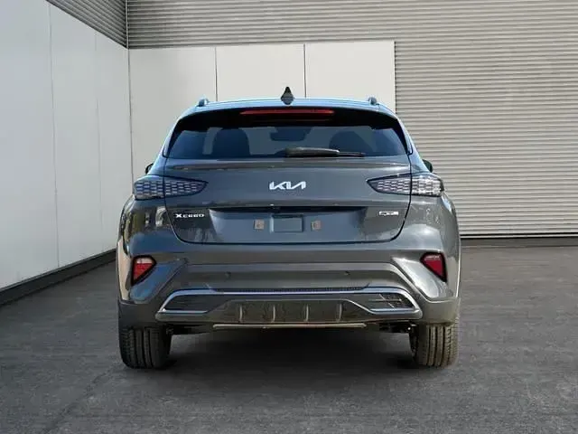 Neu Kia XCeed GT-Line 150 PS (110 kW) 2026 Grau SUV