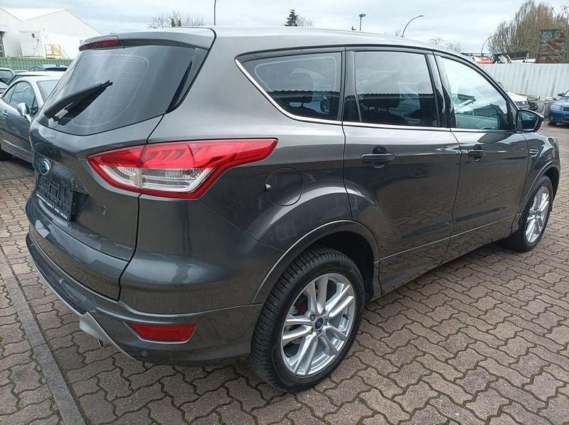 Gebraucht Ford Kuga Individual 179 PS (131 kW) 2014 Grau SUV