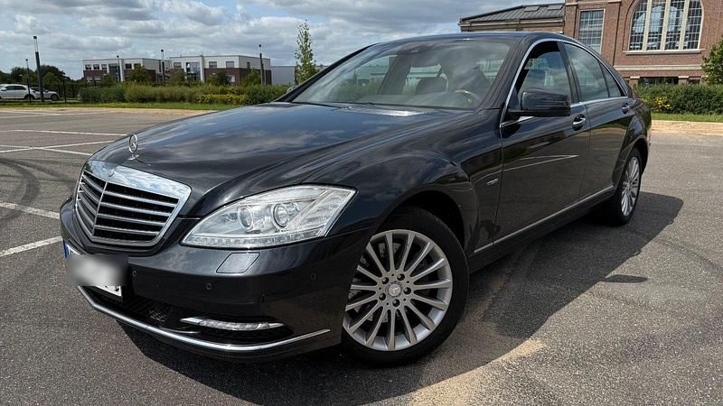 Schwarz Gebraucht 2011 Mercedes S350 Limousine | 14.500 € (Guter Preis) - Bild 1/4