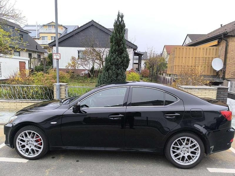 Gebraucht 2006 Lexus IS220d Sport Line Limousine | 5.200 € (Etwas zu teuer) - Bild 1/4