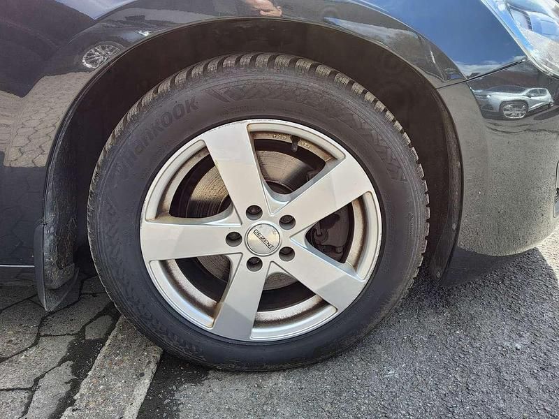 Gebraucht Volvo V60 Momentum 163 PS (119 kW) 2011 Savile grey / metallic Kombi