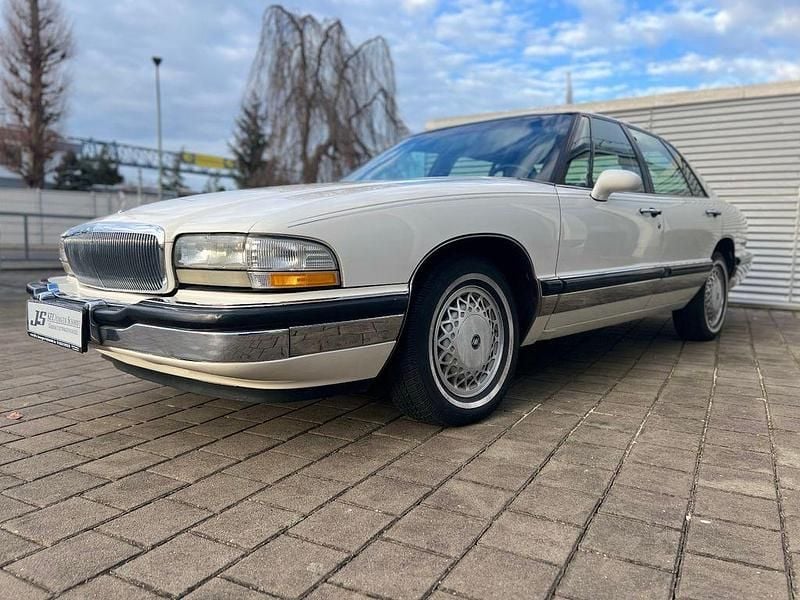 Gebraucht Buick Park Avenue 204 PS (150 kW) 1991 Weiss Limousine