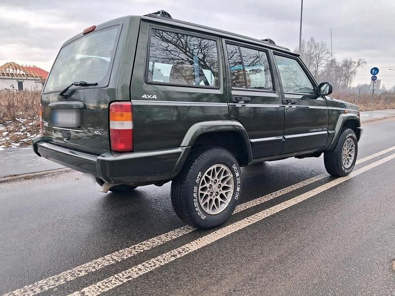 Gebraucht Jeep Cherokee Limited 180 PS (132 kW) 1997 Grün SUV