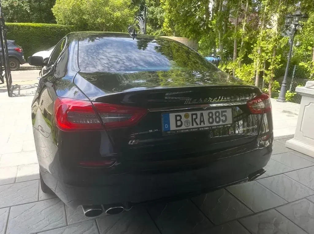 Gebraucht Maserati Quattroporte 411 PS (302 kW) 2015 Schwarz Limousine