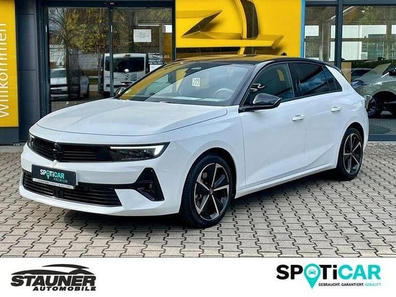 Arktis weiß Gebraucht 2024 Opel Astra GS Line Limousine | 23.480 € (Superpreis) - Bild 1/4